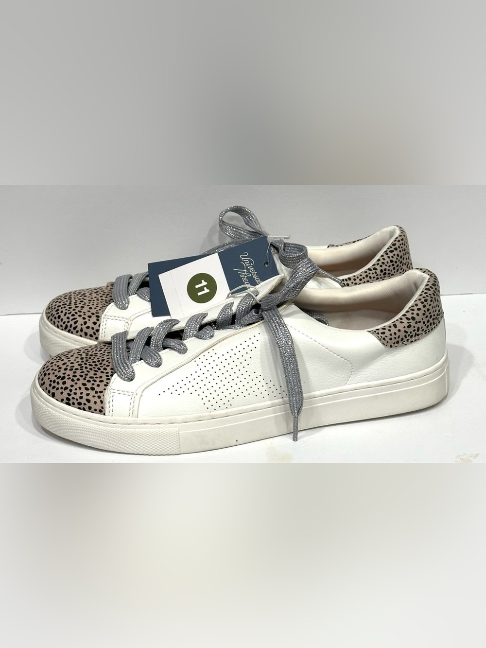 Universal Thread Women's Cadey Memory Foam Sneaker White/Animal Print US Size 11 - Picture 5 of 15